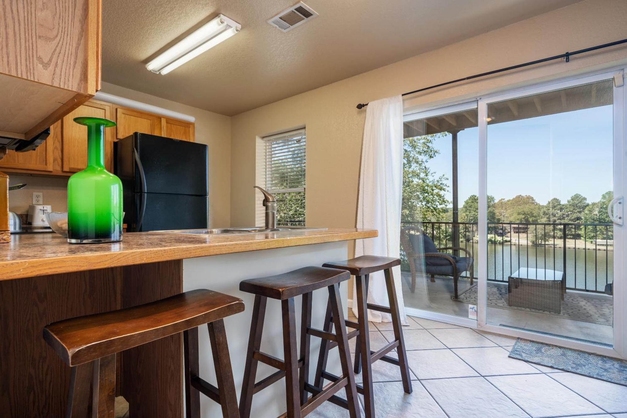 Ember'S View, Spa City Jewel- Lovely Lake Condo Hot Springs Eksteriør bilde